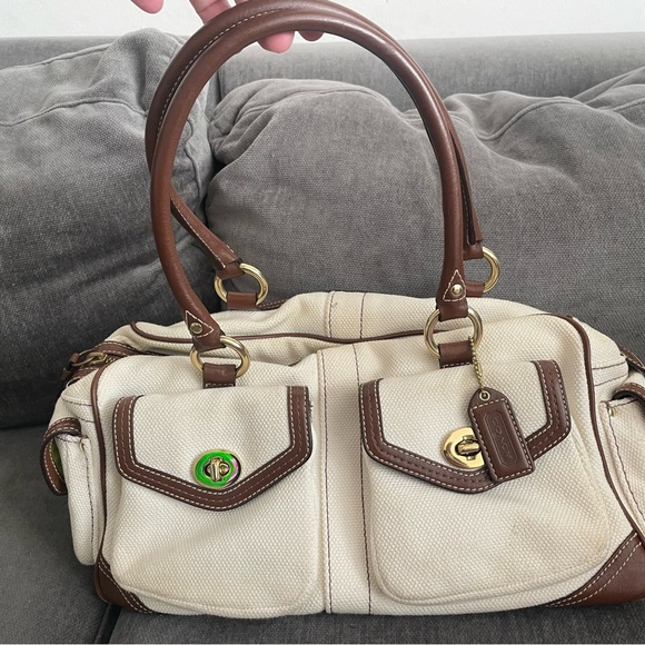 Coach ivory canvas and brown leather bag - Picture 2 of 6